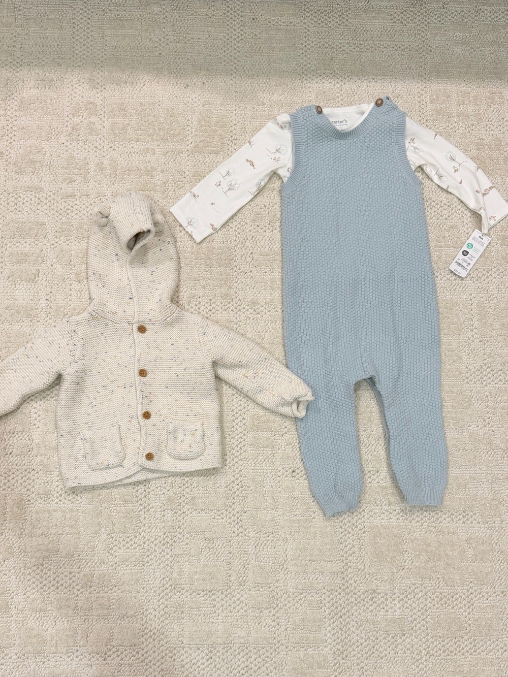 Beautiful baby fall clothing bundle – 3 pieces total 12m